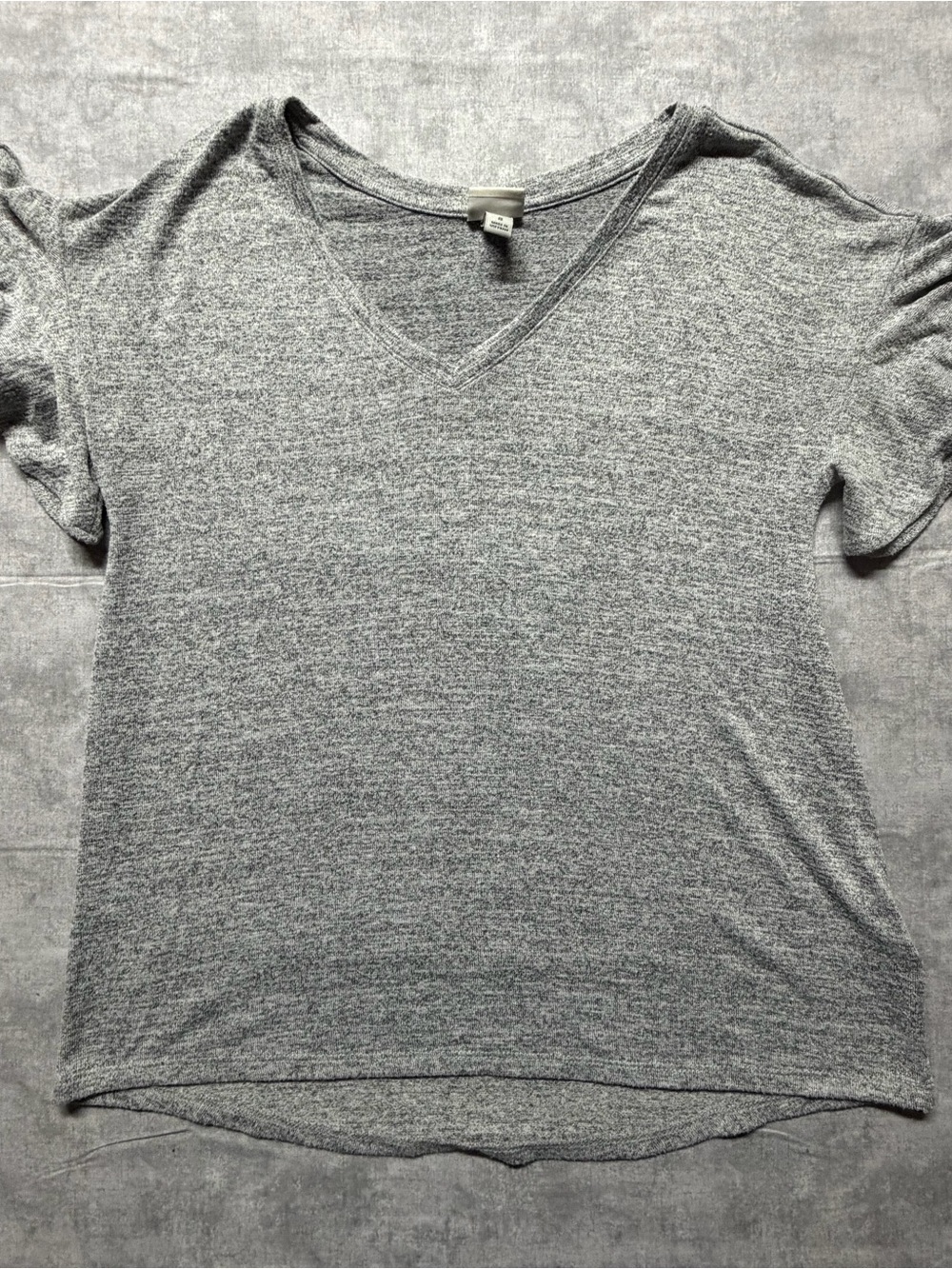 A New Day Womens T-Shirt Size Medium Gray Short Sleeve Bunched/Ruffled Sleeve